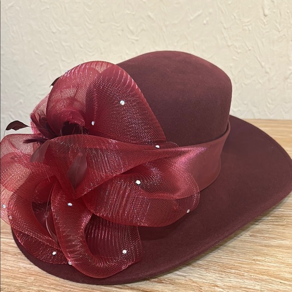 Maroon Homecoming / Derby Hat - Picture 2 of 5